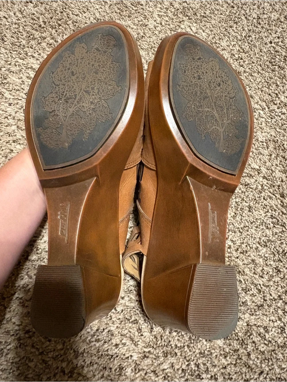 Sandals - Picture 5 of 8